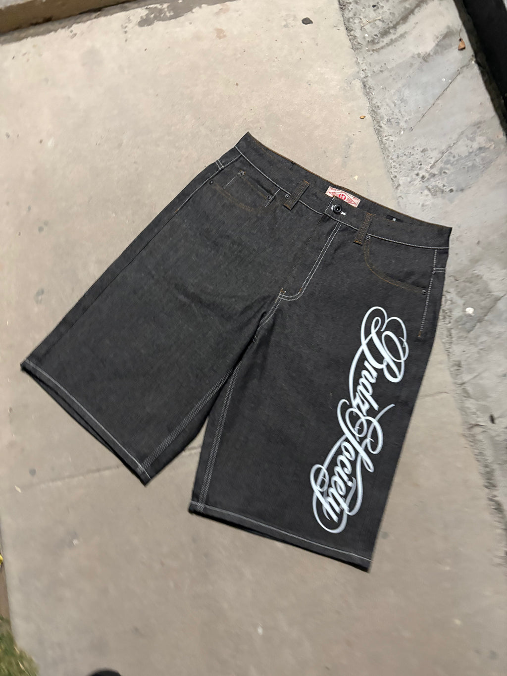 BLUE DENIM SHORTS