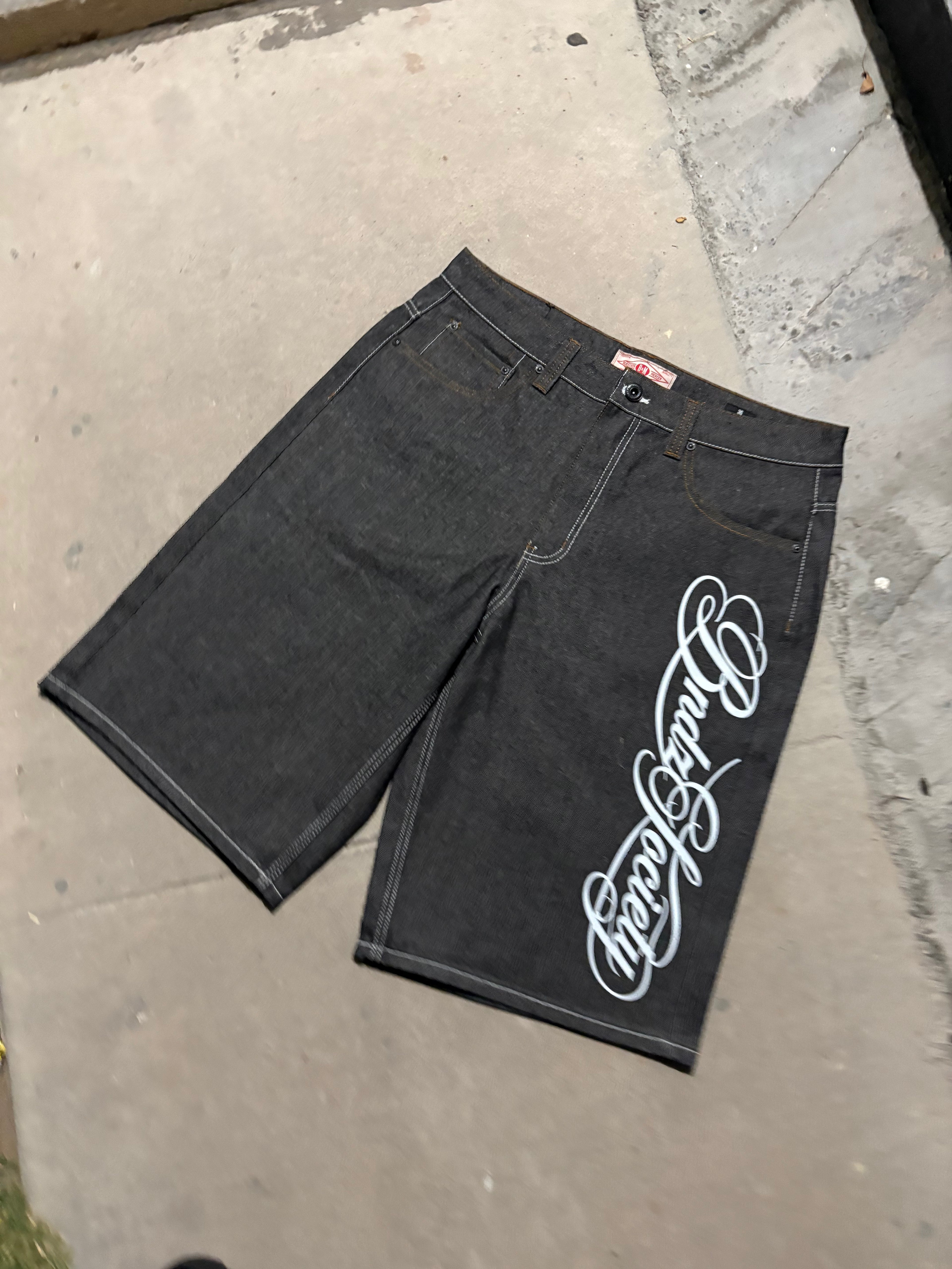 BLACK DENIM SHORTS